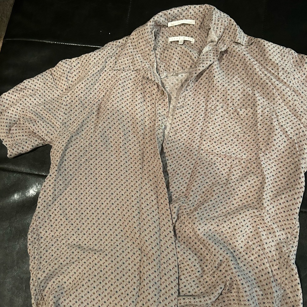 Perry Ellis button up shirt sleeve -L